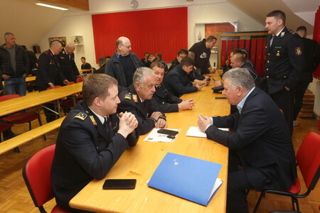 OBČNI ZBOR PGD GRAHOVO 05 FOTO LJUBO VUKELIČ